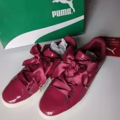 PUMA Basket Heart Patent スニーカーのサムネイル