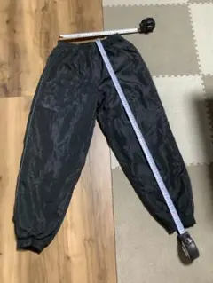 Item thumbnail for item ed0c3e62-ca4d-44c5-a47d-f3e5e17662ee