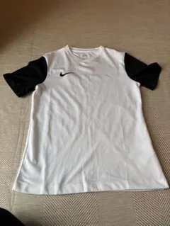 NIKEキッズ　スポーツTシャツ サイズL