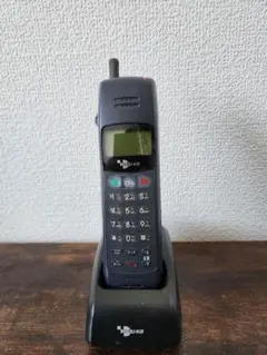 【ジャンク品】(充電器は正常稼働) デンソーデジタルツーカー携帯電話のサムネイル
