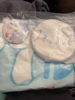 モスバーガー福袋　２０２３　シナモンロール