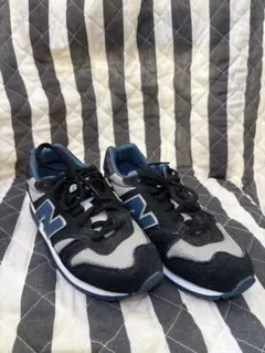 19cm スニーカー