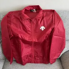 DESCENTE ナイロンジャケット レッド Ｌサイズ