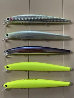 最終値下げ！！ジップベイツ　ザブラシステムミノー139アビレ　5点セット　美品のサムネイル