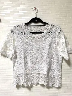 【美品】透かし編みトップス