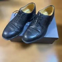 バーバリー　BURBERRY 革靴　ブラックウィングチップドレスシューズ　箱付き
