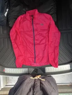 THE NORTH FACE ナイロンジャケット ピンク