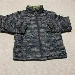 UNIQLOユニクロ✩ᴗ✩迷彩恐竜柄中綿ジャケット130cm☆記名あり