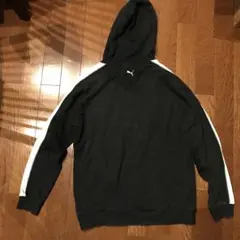 PUMAパーカー　160cm