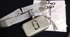 MARC JACOBS　　カメラバッグ　ボディバッグ　マーク・ジェイコブス