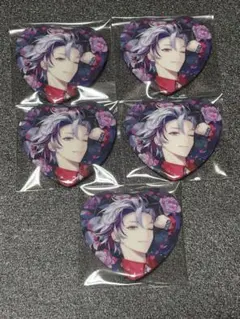 にじさんじ　 Rose Valentine ハート型缶バッジ　不破湊