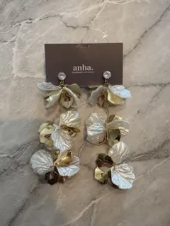 anha. フラワーモチーフ ロングピアス