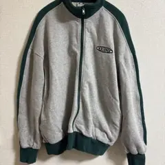 Item thumbnail for item 353d4b2d-b683-4497-890a-52a3425fe771