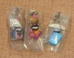 平成ギャルチャーム　ハローキティ・シナモロール