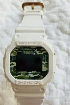 カシオ G-SHOCK DW-5600VT X-girlコラボ カモフラ白 - メルカリ