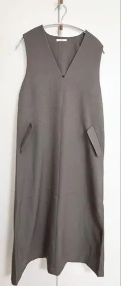 classicalelf Vネックワンピース モカ S