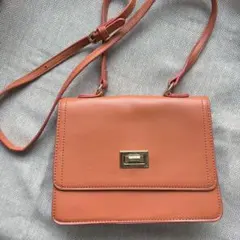 【美品】金具 レザー ショルダーバッグ