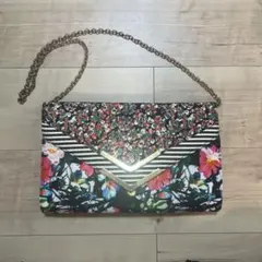カナダか、ロンドン購入　ALDO 花柄 チェーン ショルダーバッグのサムネイル