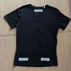 OFF-WHITE　オフホワイト　Mサイズ　Tシャツのサムネイル