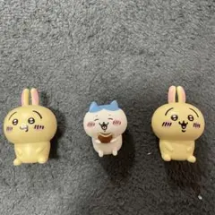 うさぎ　ちいかわ　ハチワレ