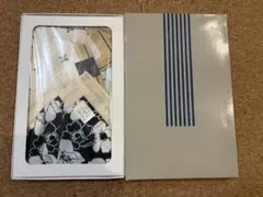 花柄ハンカチセット（黒・白）