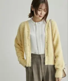 ROPÉ PICNICフェザーニットVネックパールカーディガン【即購入可！】