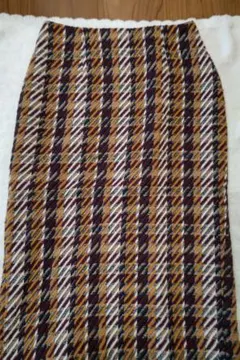 Item thumbnail for item a3be13b7-9067-403e-81d7-7a3b290d2e49