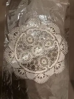 レース編みランチョンマットセット　2枚組