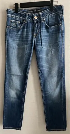 Item thumbnail for item d349135a-ca51-4a36-8c9a-9a7f56715d40