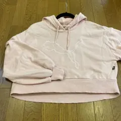 ショート丈パーカー　フード　プーマ　ピンク