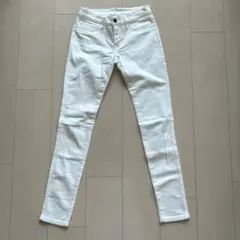 マウジー　白スキニー　パンツ　レディース