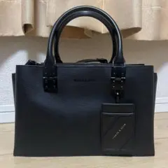 CHARLES&KEITH ダブルトップハンドル ストラクチャードバッグ