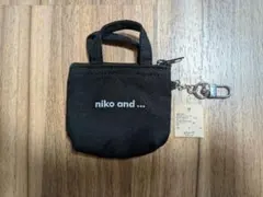 niko and... ロゴBAGキーホルダ ブラック