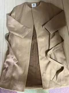 Lunoncure キャメル　美品　冬物セール‼️　大人キレイ　ノーカラーコート