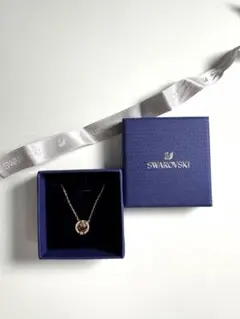 SWAROVSKI ネックレス ローズゴールドカラー(箱付き)のサムネイル