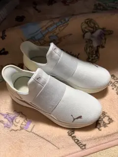 Puma ストレッチバンド スリッポン ホワイト