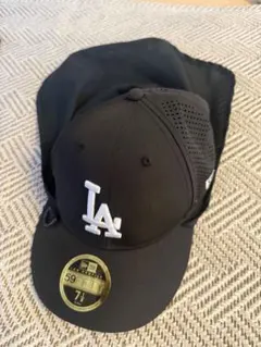 New Era 59FIFTY LA ブラックキャップ アウトドアサンシェード