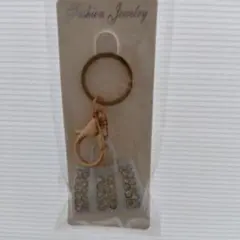 Item thumbnail for item bf4dc4a7-7a5a-46f7-ac0f-2ea44e66cb99