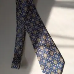 Item thumbnail for item a4308e00-640c-426e-a4e4-42fdaef12ab6