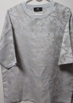 HARE ボタニカルプルオーバーカットソー