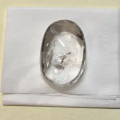 クリアクォーツ　握り石　ヒマラヤ産 パーム　透明感　自然石 アイリスクォーツ