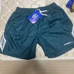 アンブロ　ハーフパンツ　新品未使用Lサイズ
