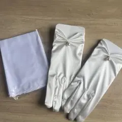 【結婚式グローブ】ホワイトサテンウェディンググローブ、ポケットチーフ
