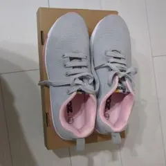 Item thumbnail for item cfab4f65-ae9a-450c-bb6e-800ad012bcff