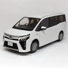2026年最新】ヴォクシー カラーサンプル 白の人気アイテム - メルカリ