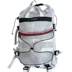 INDISPENSABLE インディスペンサブル リュック バックパック 軽量