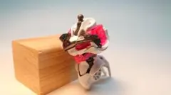 HG 1/144 ガンダムルブリス　胴体　ガンプラ ジャンク