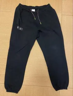 Nike NBA ロゴ付き ブラックパンツ　裏起毛XL
