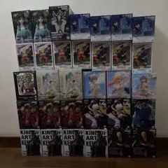 ワンピース　フリーレン　初音ミク　ドラゴンボール　ナルト　猫猫など32個セット