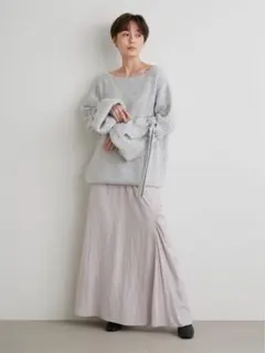 美品✨近年モデル✨エミ 袖コンシャスニット セーター バルーン グレー ウール